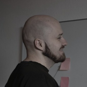 Niko “Niko” Dovidija